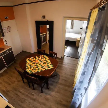 Apartmán With Free Parking *